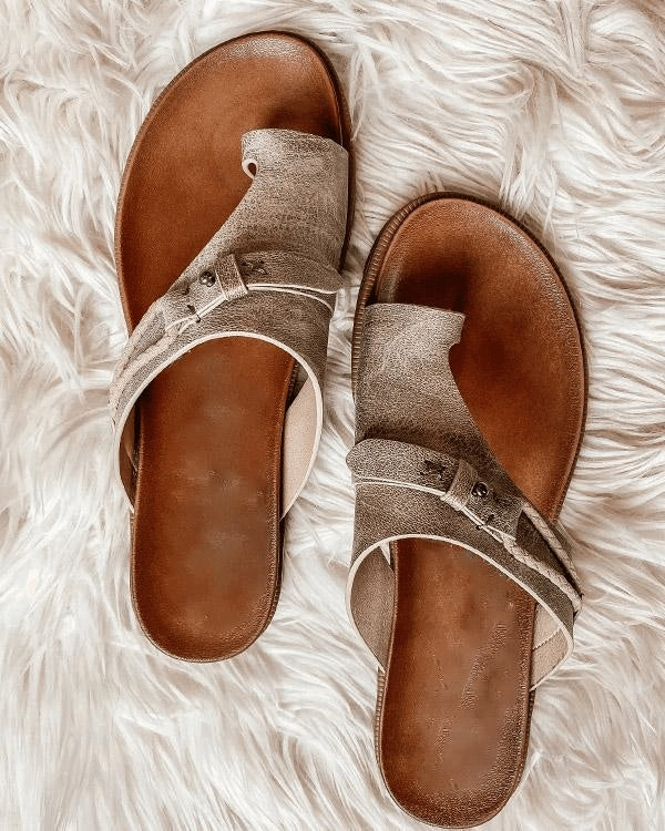Nuvara Buckle Strap Flat Sandals
