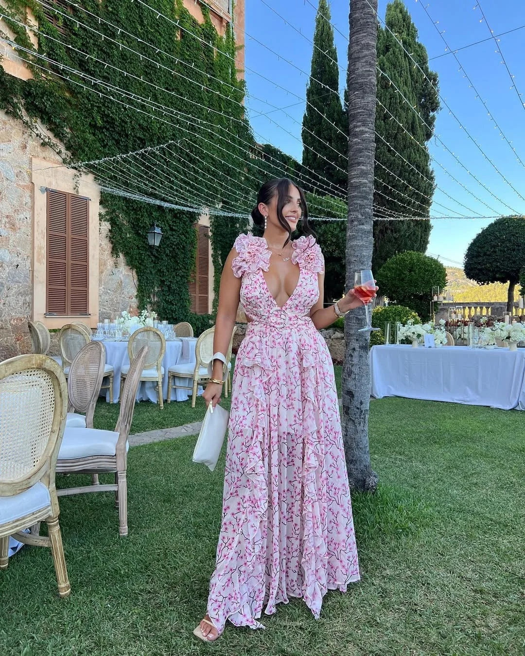 Nuvara | Ariadna | Vestido Largo de Invitada Estampado Floral Mujer Escote V Volantes