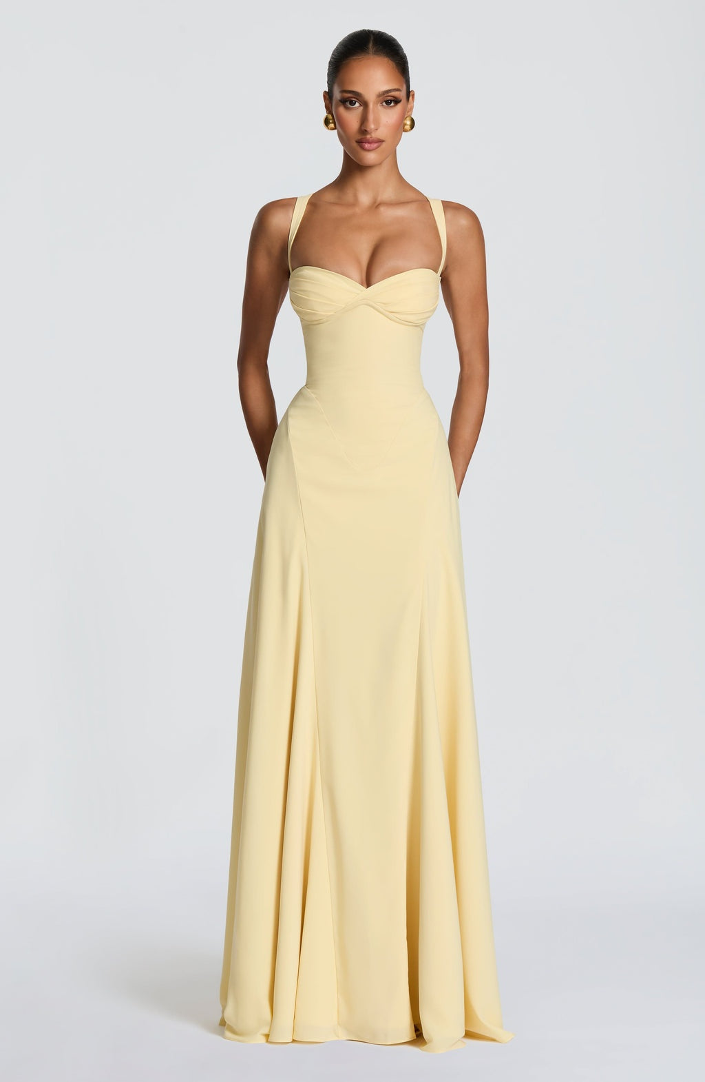 Nuvara | Catalina | Vestido Largo de Invitada de Boda Escote Corazón Mujer Falda Fluida