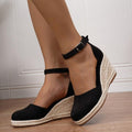 Nuvara Wedge Sandals 1