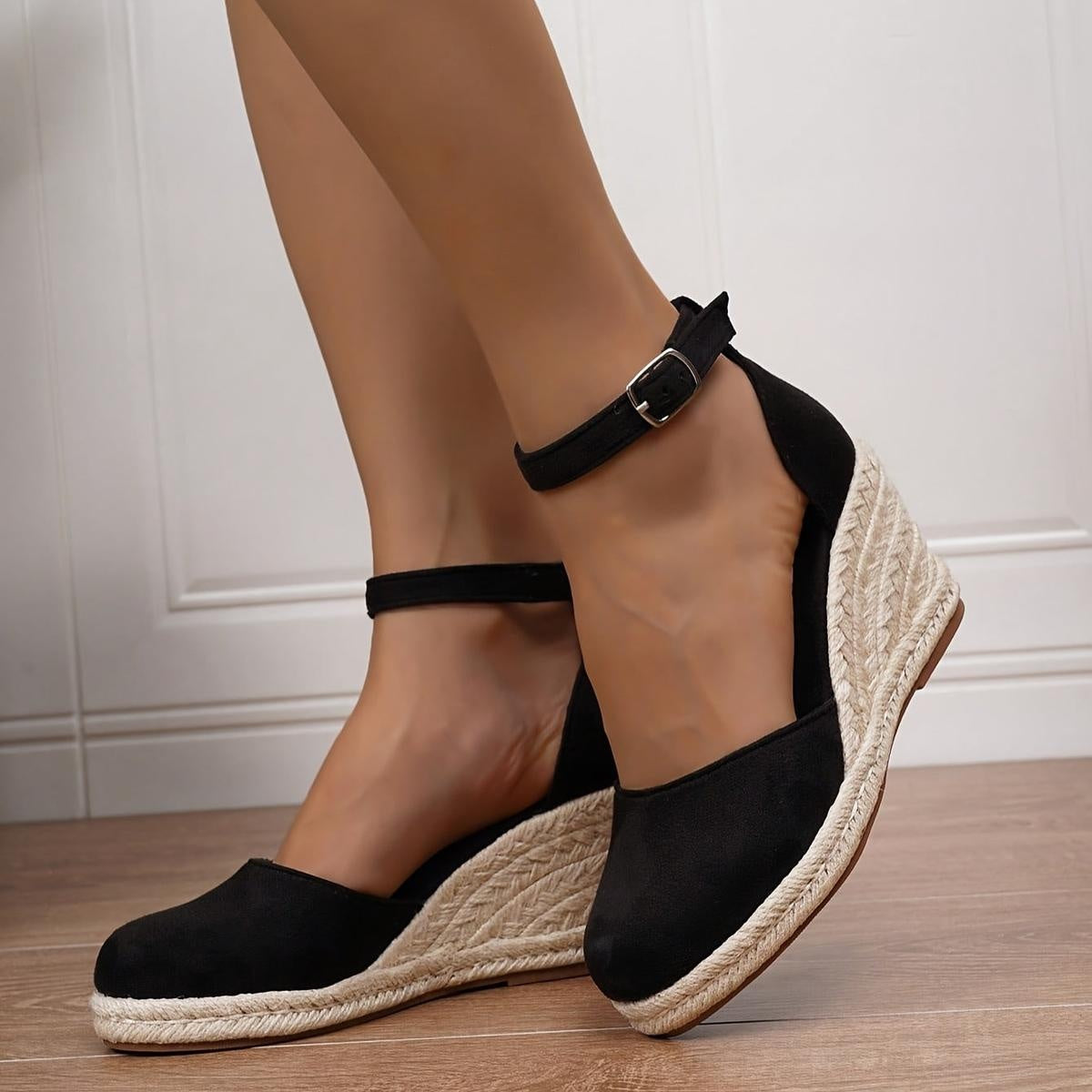 Nuvara Wedge Sandals 1