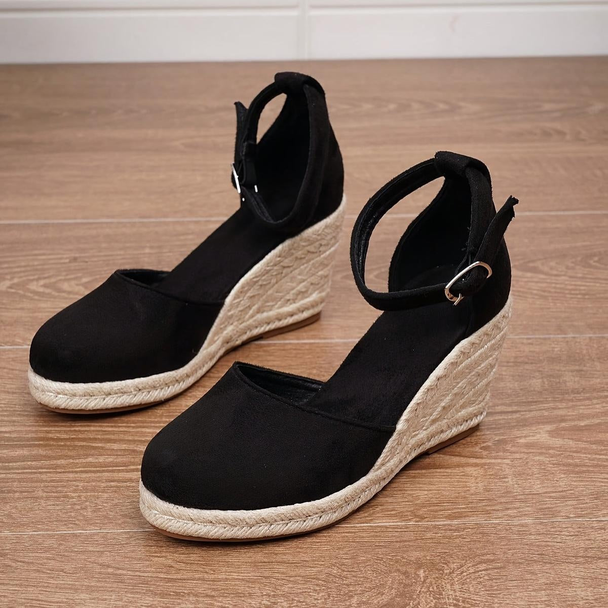 Nuvara Wedge Sandals 1