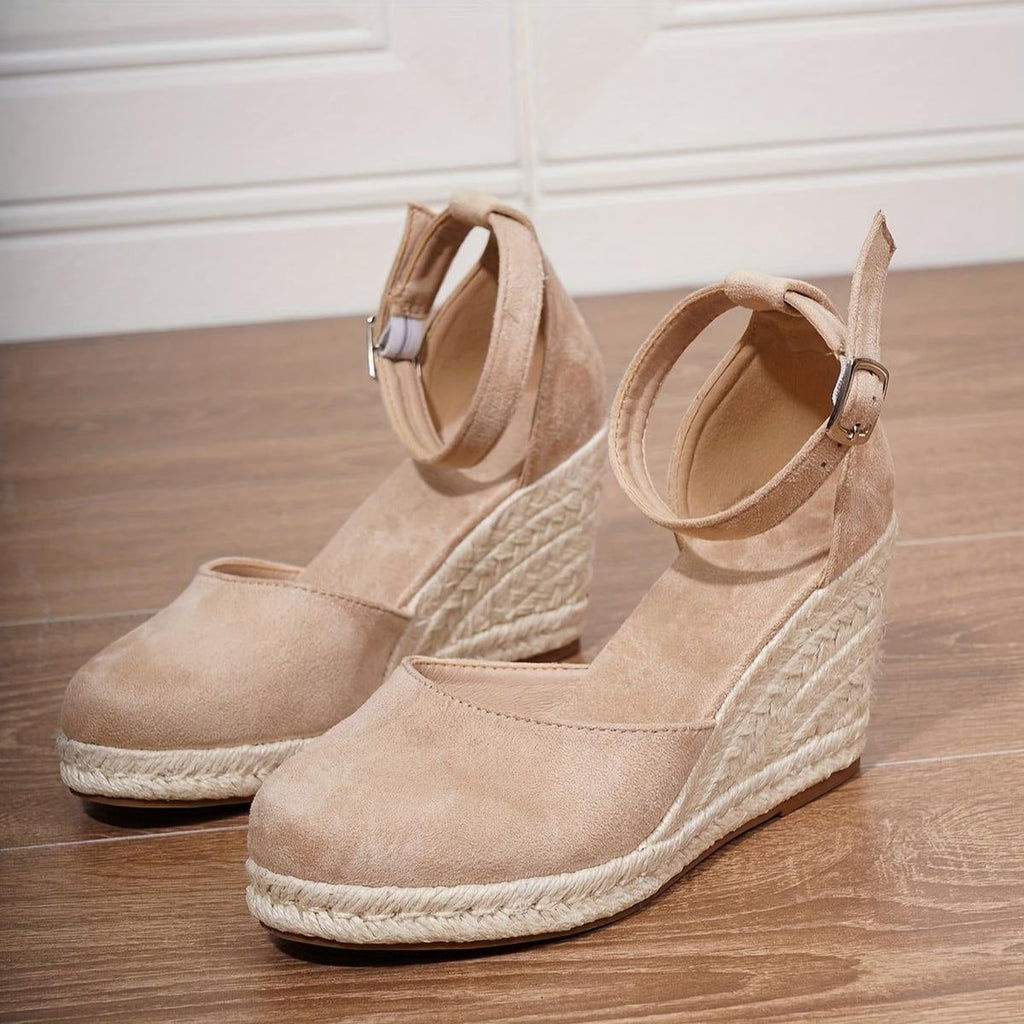 Nuvara Wedge Sandals 1