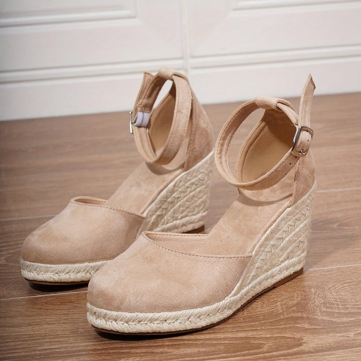 Nuvara Wedge Sandals 1
