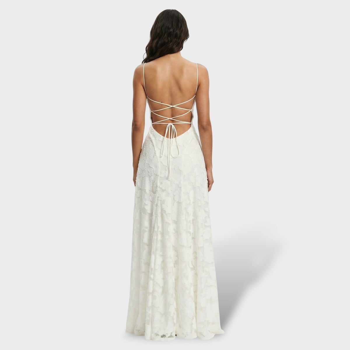 Nuvara | Coral | Vestido Largo de Fiesta con Espalda Descubierta Mujer Encaje