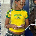 Leire | Camiseta Crop Top Deportiva Retro Mujer Estampado Brasil