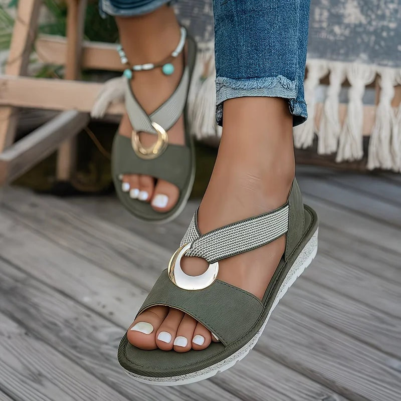 Nuvara Flat Sandals 3