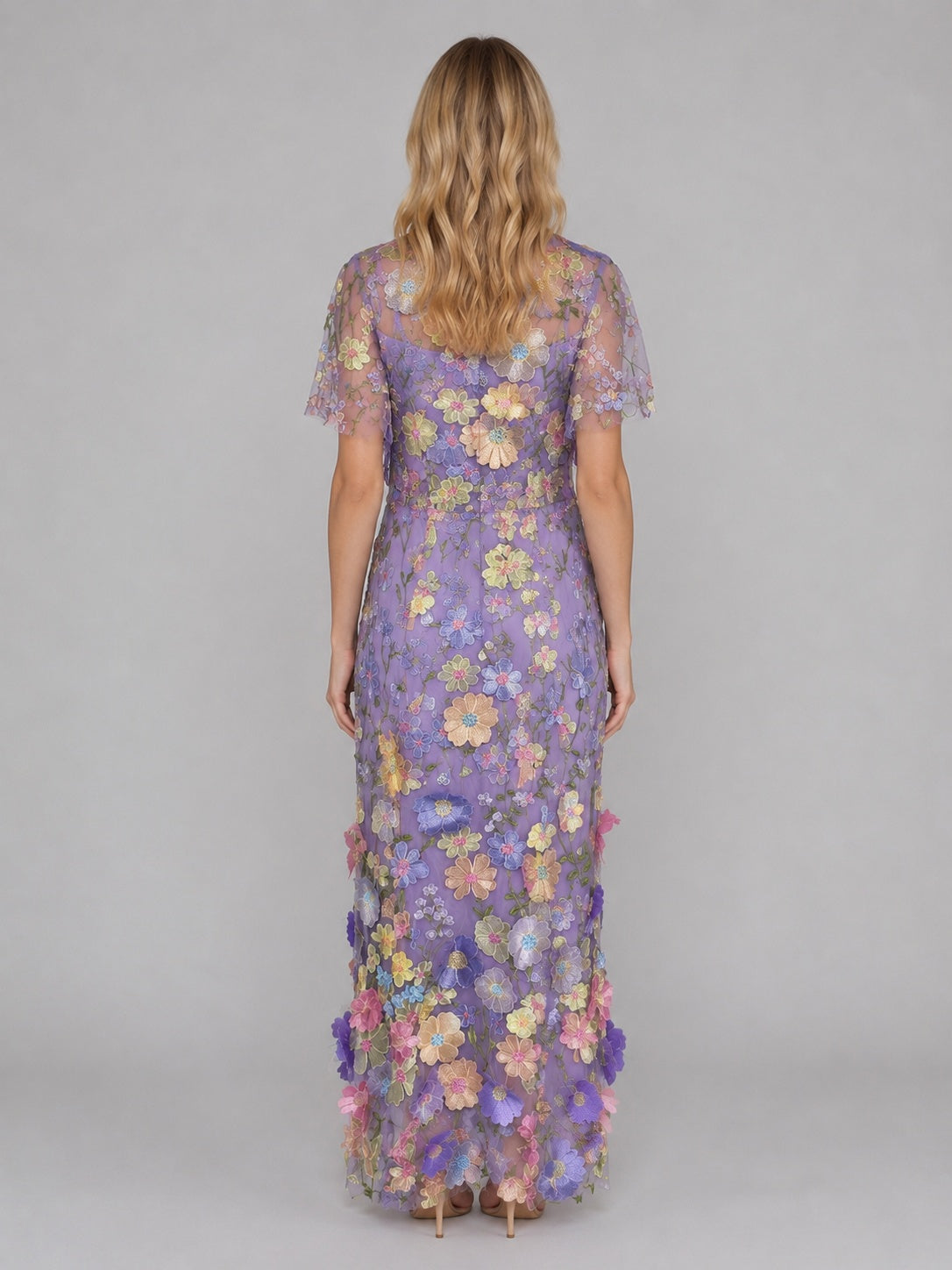 Nuvara | Marisol | Vestido Largo de Invitada de Boda Bordado Floral 3D Mujer Manga Corta