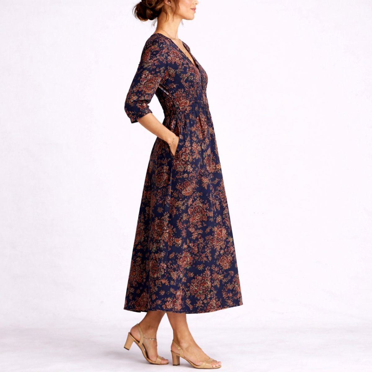 Nuvara | Mencía | Vestido Invitada Invierno Estampado Floral Mujer Manga 3/4 Bolsillos