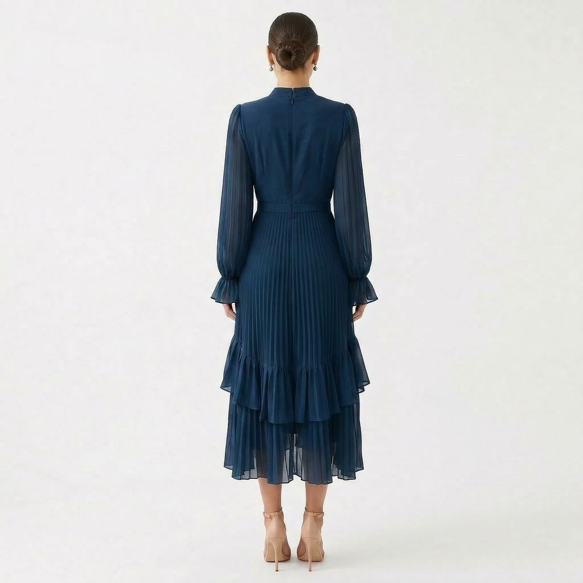 Nuvara | Paloma | Vestido Midi Plisado con Volantes Mujer Cuello Alto