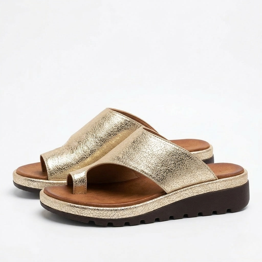 Nuvara Wedge Thong Sandals