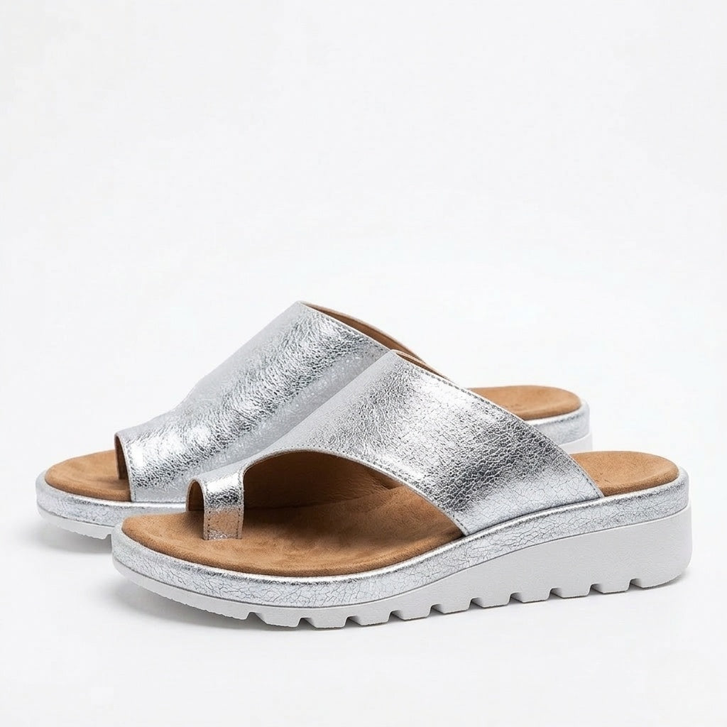 Nuvara Wedge Thong Sandals