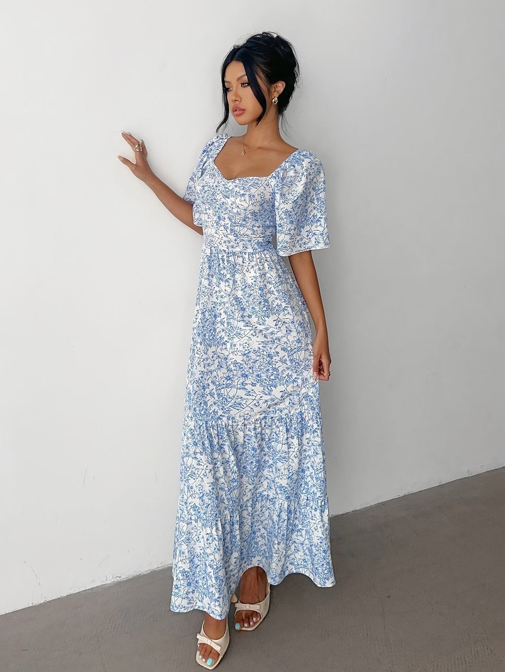 Nuvara | Rebeca | Vestido Largo con Volantes Estampado Floral Mujer Escote Corazón