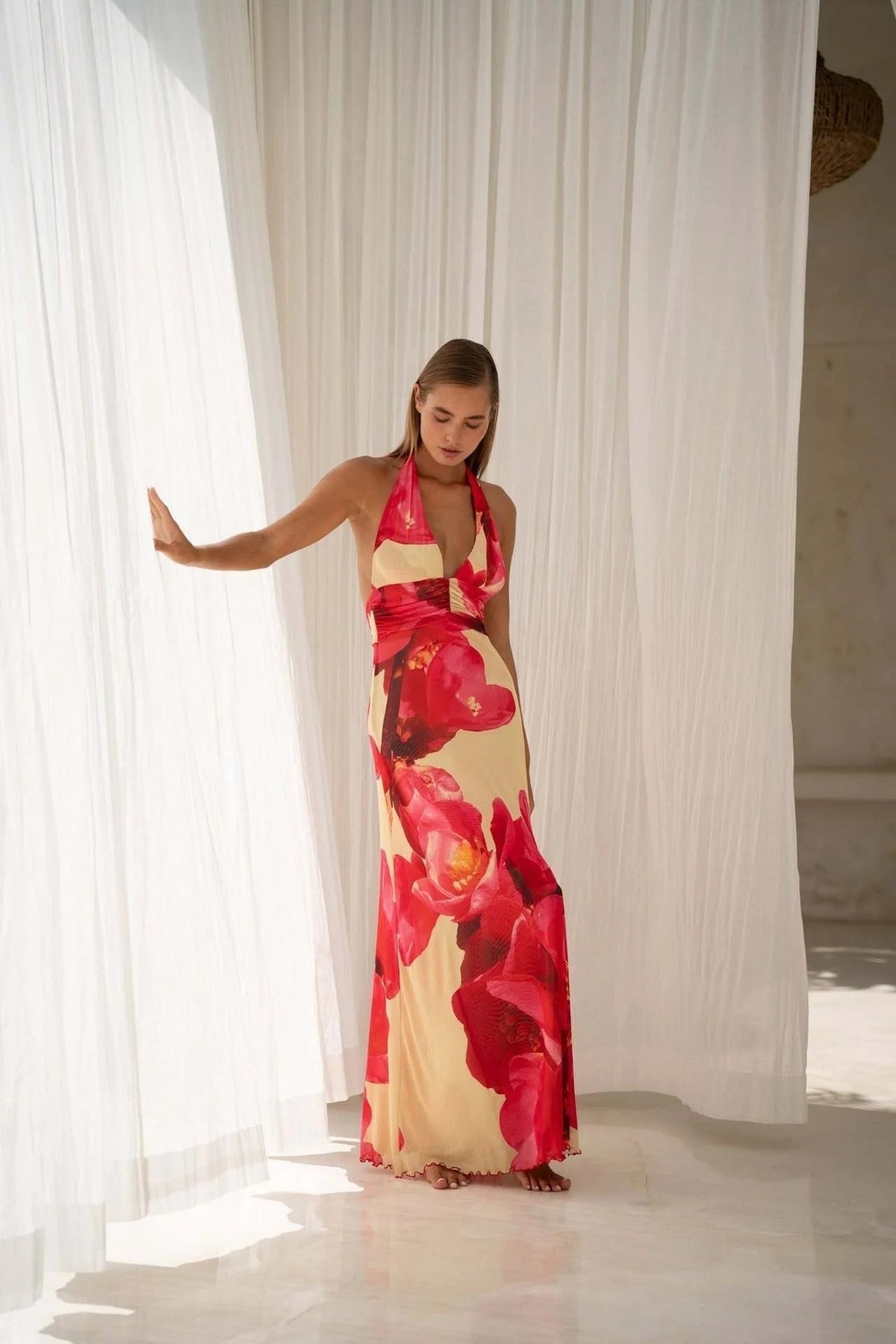 Nuvara | Triana | Vestido Largo de Lunares Mujer Halter Escote V Profundo