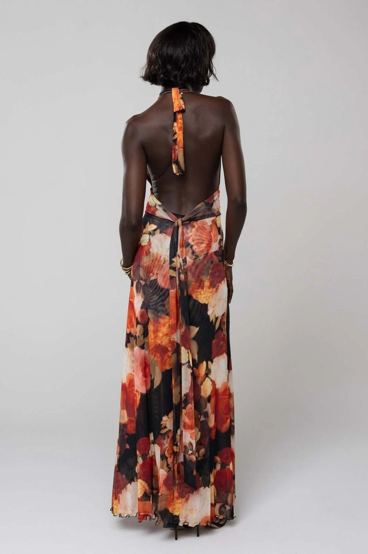 Nuvara | Triana | Vestido Largo de Lunares Mujer Halter Escote V Profundo