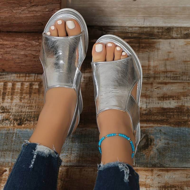 Nuvara Platform Sandals