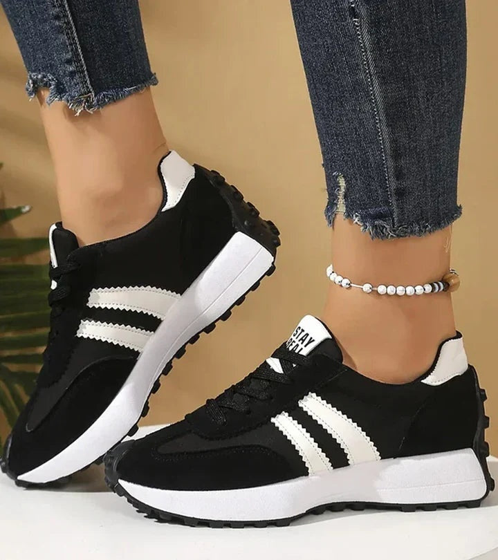 Nuvara Retro Casual Sneakers